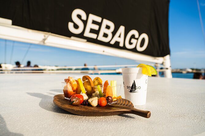 Key West Sunset Sail with Full Bar, Live Music and Hors D'oeuvres - What to Expect on the Cruise