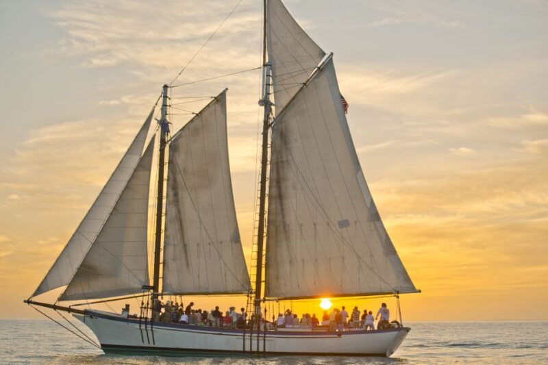 Key West: Windjammer Champagne Sunset Sail - Key Points