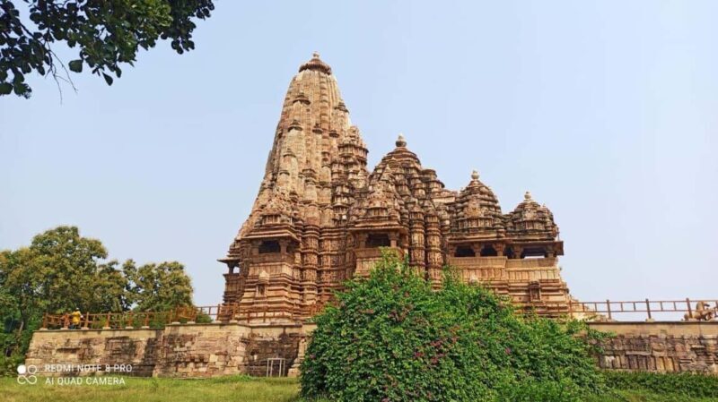 Khajuraho: Private Kamasutra Temples Day Tour with Lunch - Practical Considerations and Tips