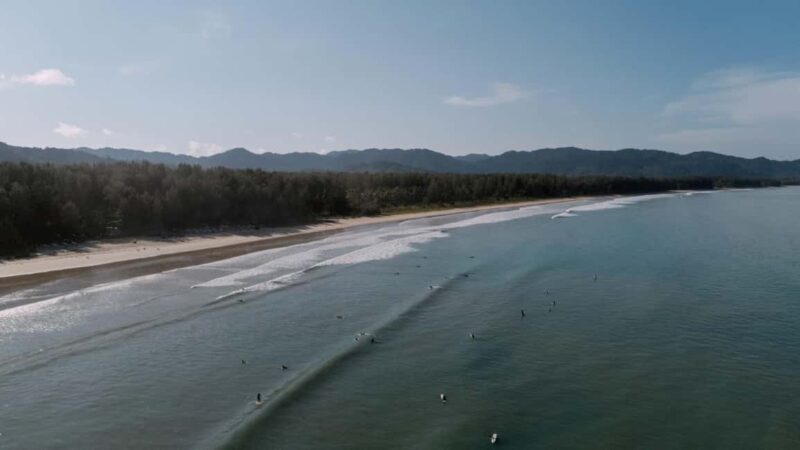 Khao Lak: 1.5-Hour Small Group Surfing Experience - Instruction and Group Size