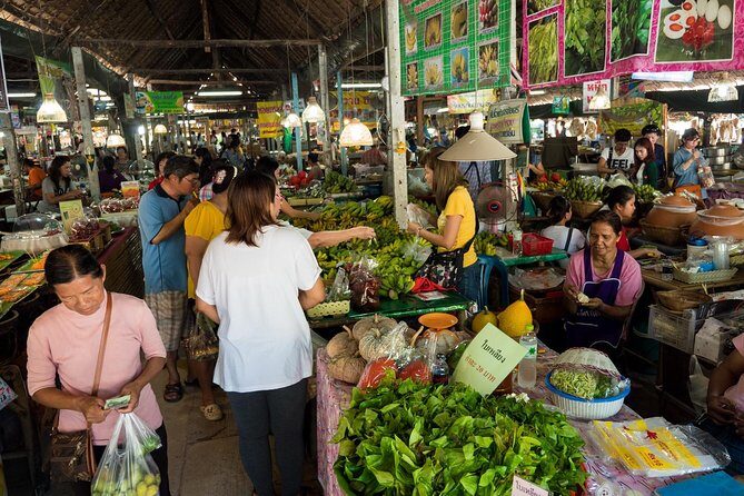 Khlong Lat Mayom & Taling Chan Local Floating Markets Tour (SHA Plus) - Who Will Love This Tour?