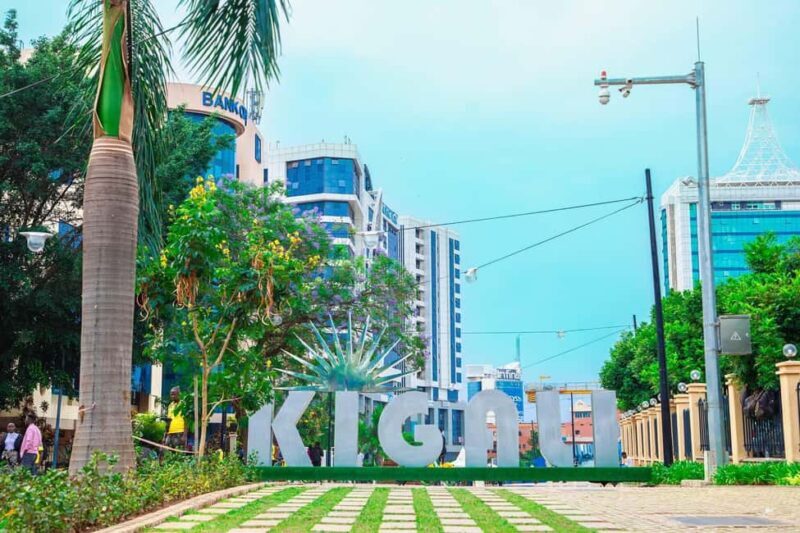 Kigali: Historic & Modern Walking Tour with Coffee Tastings - Key Points