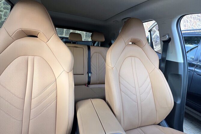 Kigali Intl Airport (KGL) - Private Luxury Roundtrip Transfer - Key Points