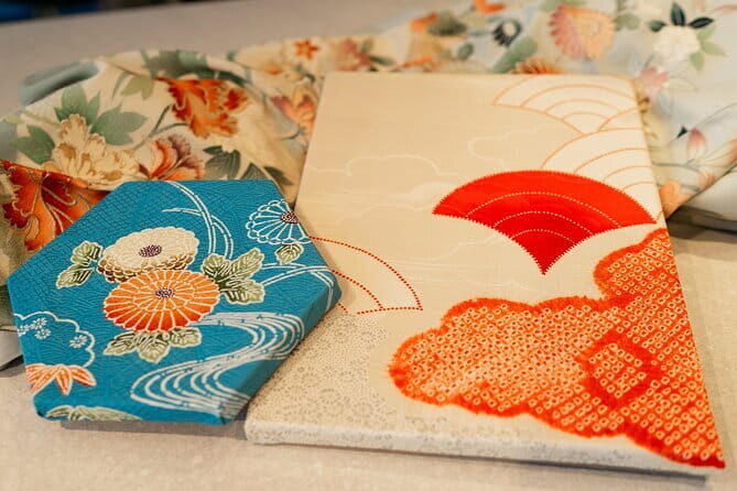 Kimono Art Workshop in Tokyo - A Closer Look at the Kimono Art Workshop Experience