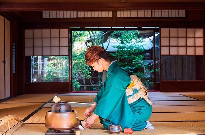 Kimono Tea Ceremony at Kyoto Maikoya, Karasuma Shijo - FAQs