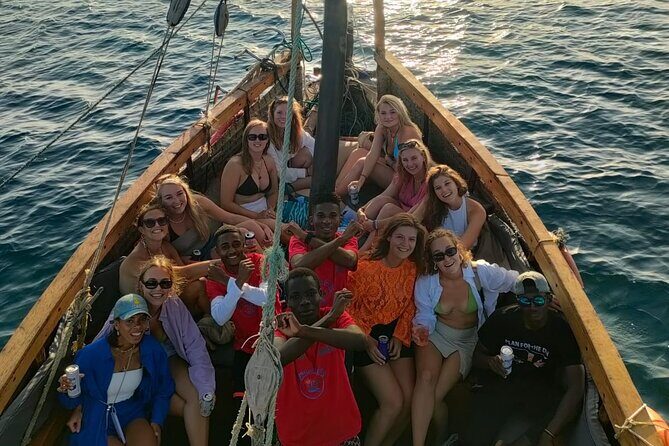 Kisite Mpunguti Day Trip. A day of Oceanic Wonders - Key Points