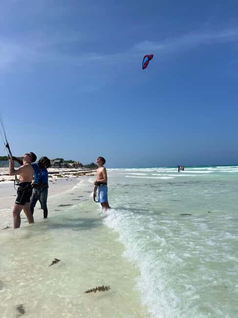 KiteSurf: Private lessons facing Mnemba, Zanzibar - Beginner/intermediate - The Final Word