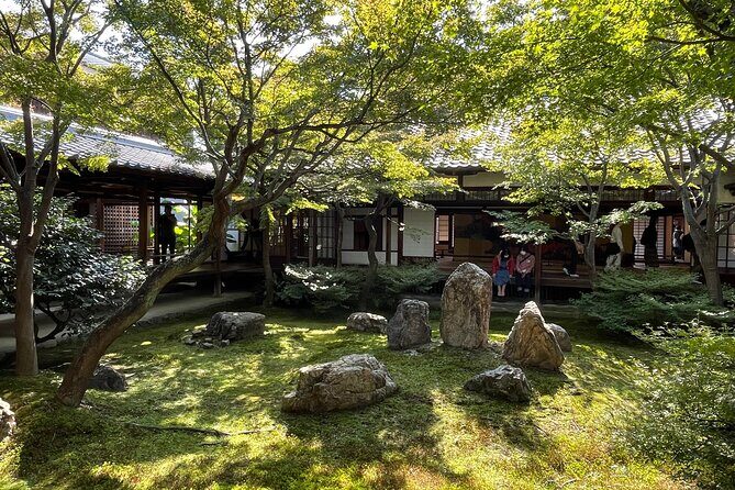 Kiyomizu Temple and Backstreets of Gion, Half Day Group Tour - FAQ