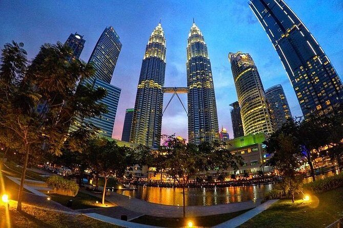 KL Evening Tour with Symphony Fountain Show & KL Tower Ticket SIC - Who Should Consider This Tour?