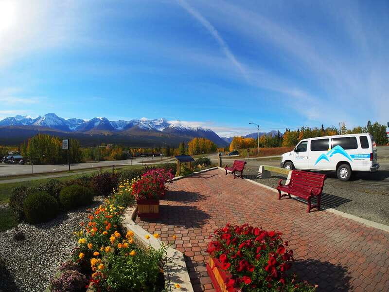 Kluane National Park: Full Day Tour - An Introduction to the Tour Experience
