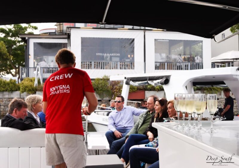 Knysna Lagoon: Boat Cruise with Oyster & White Wine Tasting - The Guides and Overall Atmosphere
