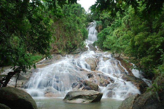 Ko Samui City Tour including Wat Phra Yai, Lat Ko Viewpoint, Hin Ta Hin Yai Rock - FAQ