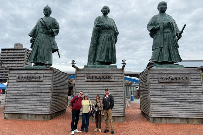 Kochi Castle, Shrine & Hirome Market: Half-Day Guided Tour - Practical Details and Why They Matter