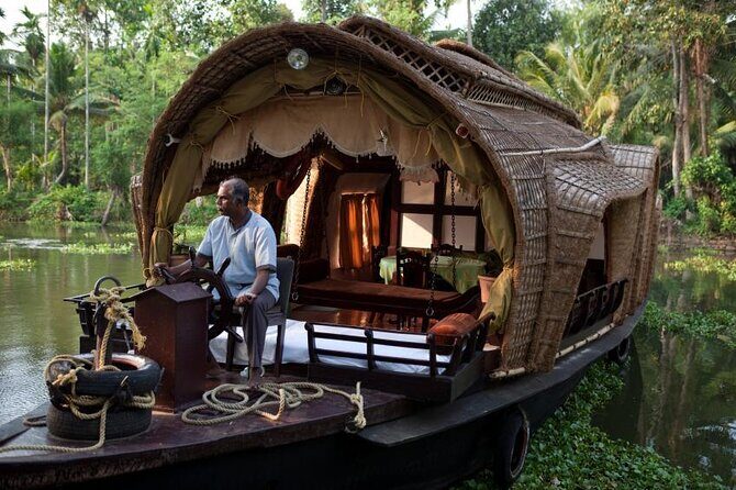 Kochi Private Tour: Overnight Alleppey Backwaters Luxury Houseboat Cruise - Key Points