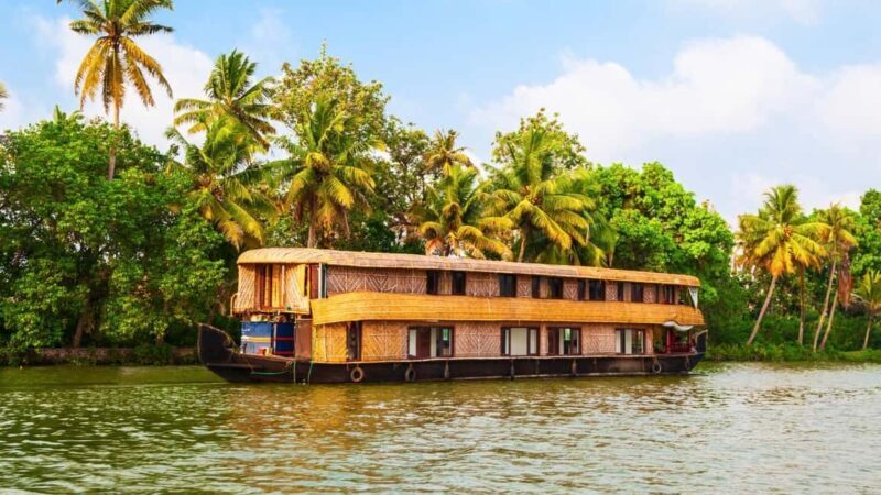 Kochi:4 Day Private Tour of Munnar, Alleppey with House boat - Frequently Asked Questions