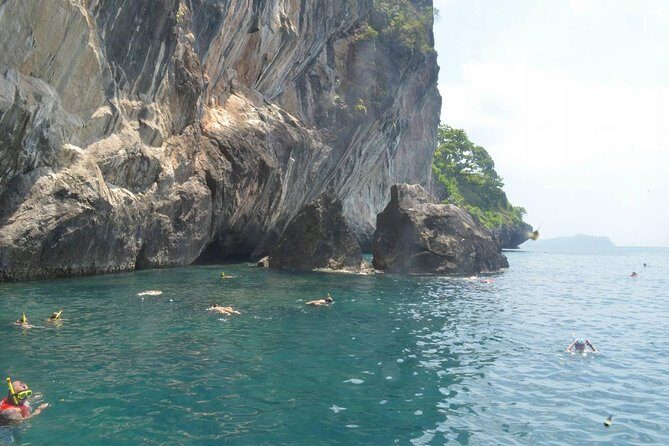 Koh Lanta: 4 Islands Tour by Speedboat with Snorkeling - Authentic Traveler Feedback