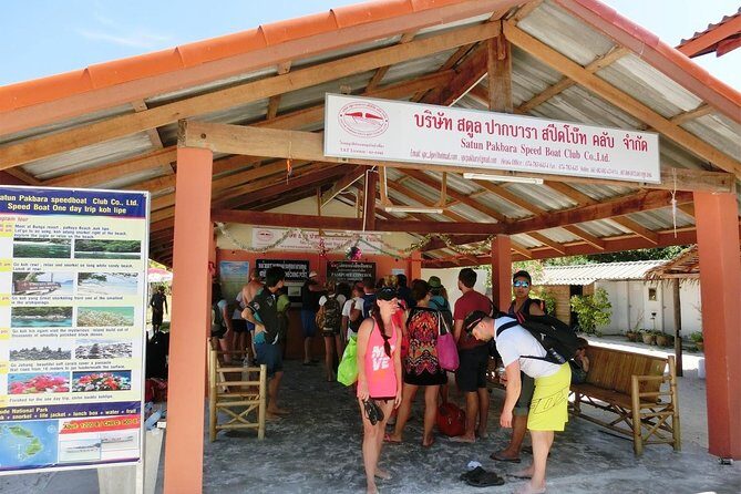 Koh Lipe to Hat Yai Airport by Satun Pakbara Speed Boat and Shared Minivan - The Itinerary and What You Can Expect