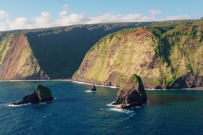 Kohala Waterfalls with Exclusive Landing Helicopter Tour - Logistics and Practicalities