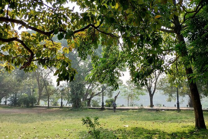 Kolkata - A Sea of Faces and A Thousand Places (local guide) - How the Tour Fits Different Travelers
