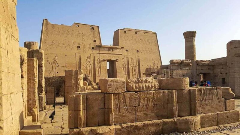 Kom Ombo Temple Day Tour From Luxor - Key Points