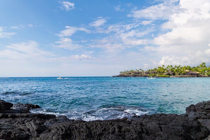 Kona Hawaii Photographer 25 minute session at Outrigger Resort - Who Will Love This Experience?