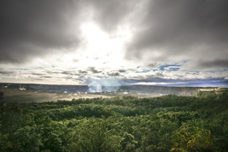 Kona: Hawaii Volcanoes National Park Tour - Practical Information and Comfort