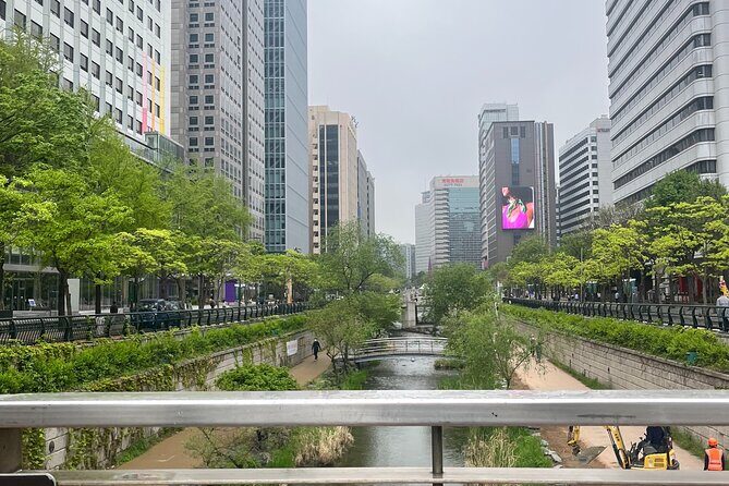 [KoreaByLocal] Authentic Seoul Night Walk and Chicken & Beer - Who Will Love This Tour?