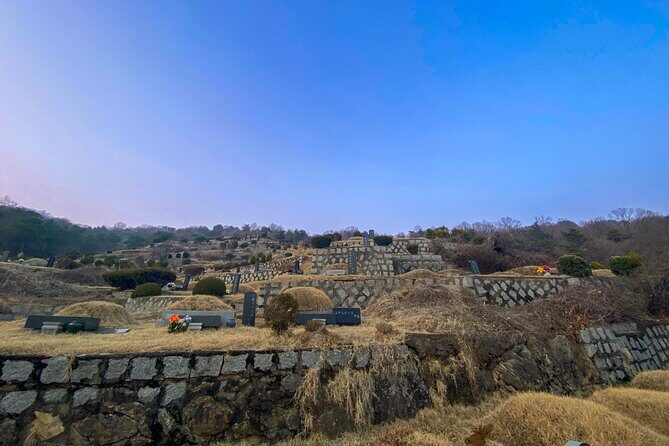 Korean Cemetery and Folklore Trek - The Mountain Setting: Peace and Reflection