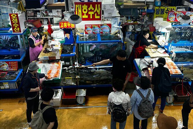 Korean Market Adventure with Chef Yie - Noryangjin Fish market - A Closer Look at the Experience