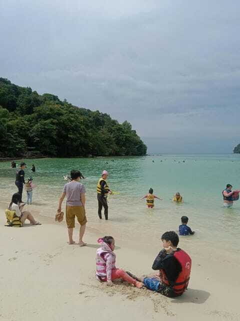 Kota Kinabalu: Manukan & Sapi Islands Snorkeling with Lunch - Authenticity and Overall Value