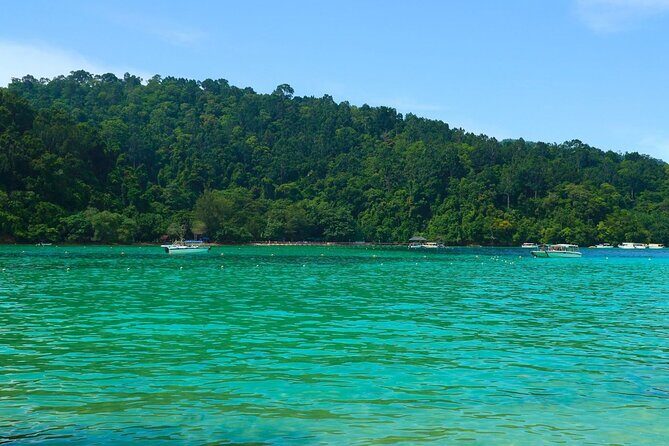 Kota Kinabalu Snorkeling Tour at Manukan and Sapi Island - Authentic Experiences and What Travelers Say