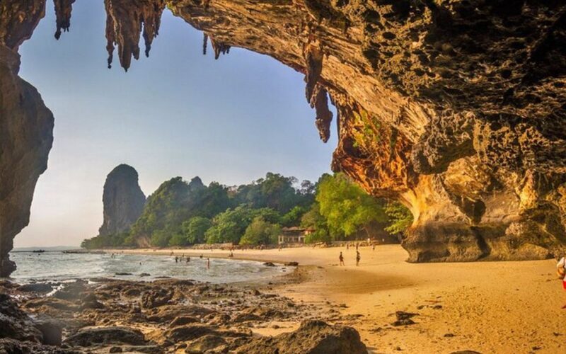 Krabi: Bioluminescent Plankton, Snorkeling & Sunset Tour - The Experience on the Water