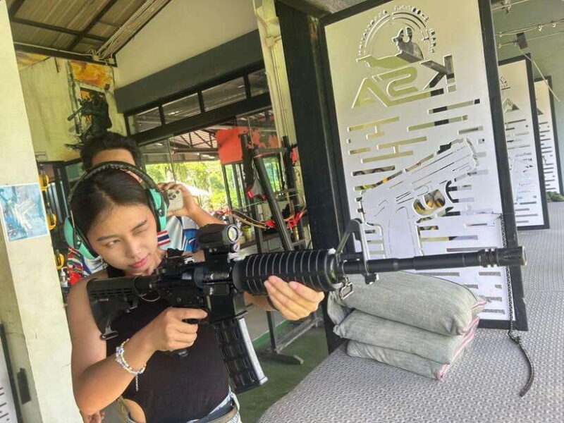 Krabi shooting range(.22 LRM4, .10 bullet) - Key Points