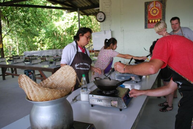 Krabi: Ya's Cookery Late Afternoon Thai Cooking Class - Who Will Love This Experience?