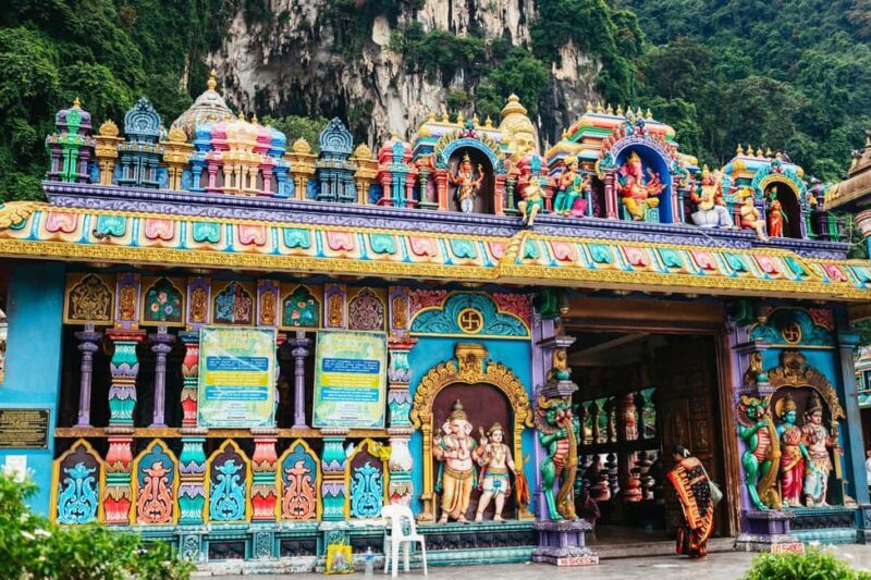 Kuala Lumpur: Batu Caves Half-Day Tour with Pick-Up Option - Discovering Kuala Lumpur’s Surroundings: An Honest Look