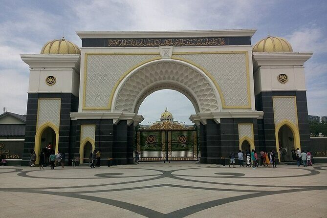Kuala Lumpur City Tour Full Day 8 hours - FAQ