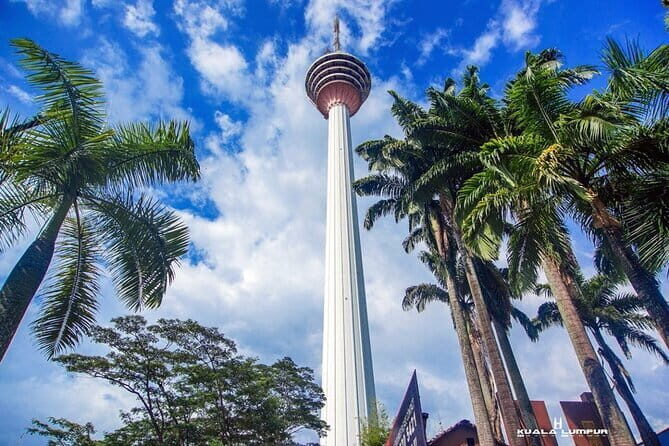 Kuala Lumpur City Tour with Batu Caves and 21 Attractions SIC - An In-Depth Look at the Kuala Lumpur City Tour