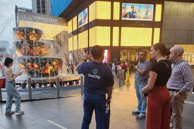 Kuala Lumpur: Nightlife Walking Tour with Local Guide - The Experience in Detail