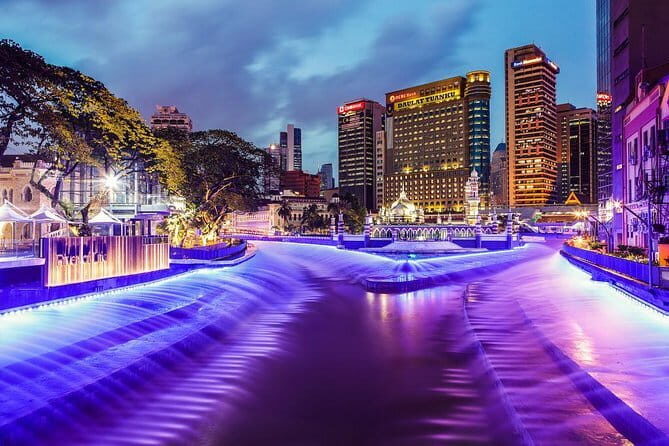Kuala Lumpur: Nightlife Walking Tour with Local Guide - Analyzing the Value