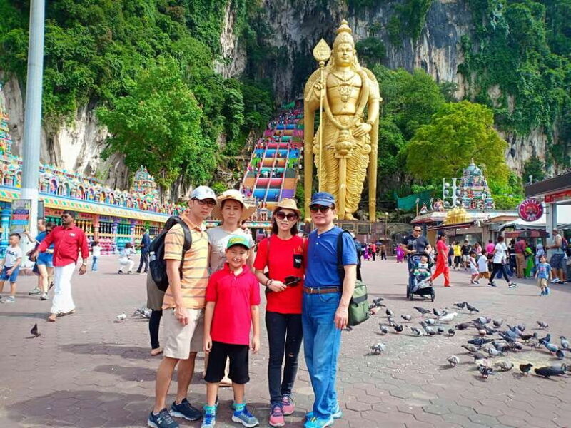 Kuala Lumpur: Private Batu Cave, National Mosque Tour, Lunch - Additional Cultural Touches
