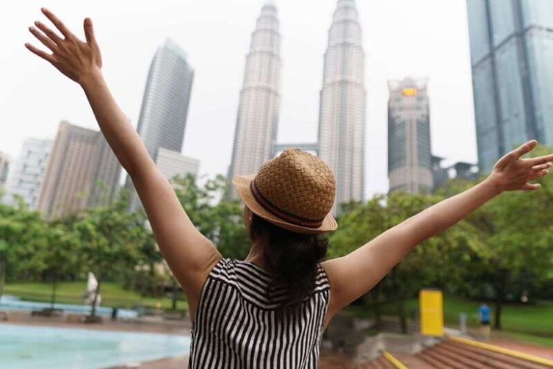 Kuala Lumpur: Private Full-Day 10 Wonders Tour - Key Points