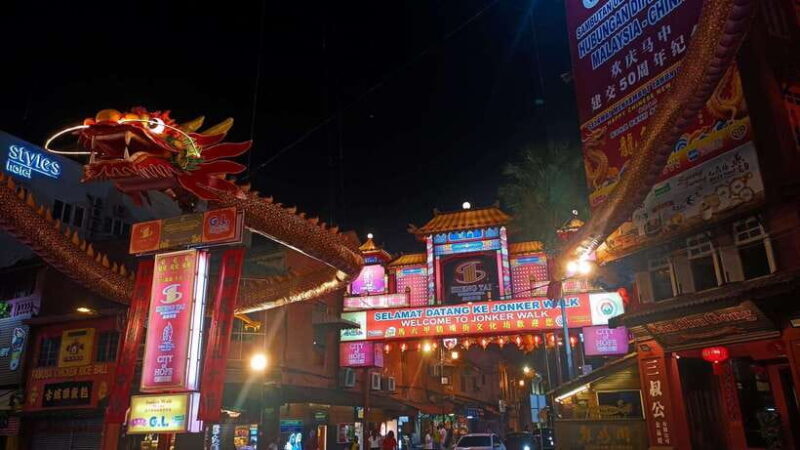 Kuala Lumpur: Private Malacca Night Tour w/Cruise & Trishaw - The Show-Stopping Highlights: Trishaw Ride & River Cruise