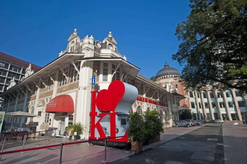 Kuala Lumpur: Putrajaya, Batu Caves & Genting Highlands Tour - Discovering Putrajaya’s Stunning Architecture and Serenity