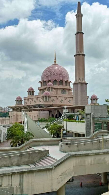 Kuala Lumpur: Putrajaya Tour with Hotel Pickup - An In-Depth Look at the Tour Experience