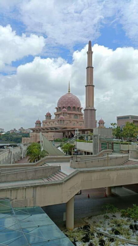 Kuala Lumpur: Putrajaya Tour with Hotel Pickup - Who Will Love This Tour?