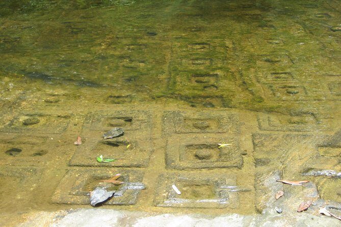 Kulen Mountain, Killing Fields and War Museum Tour - Reflecting at Wat Thmey (Killing Fields)