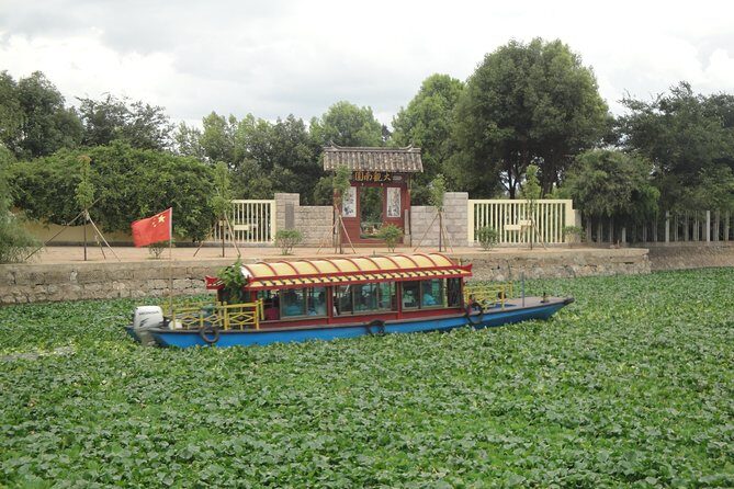 Kunming City Tour: Dragon Gate, Huating Temple and Daguan Pavilion - Huating Temple: A Spiritual Oasis