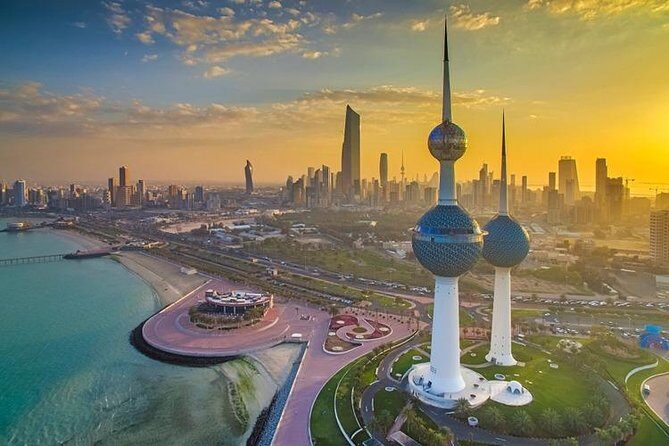 Kuwait City Guided Tour for Group Between 6to 22 Persons - Kuwait Towers: The City’s Modern Icon