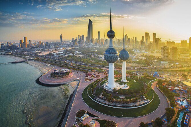 Kuwait City Half Day Guided Tour for Group up to 5 Persons - Key Points