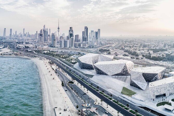 Kuwait City Half Day Guided Tour for Group up to 5 Persons - Authenticity and Cultural Depth